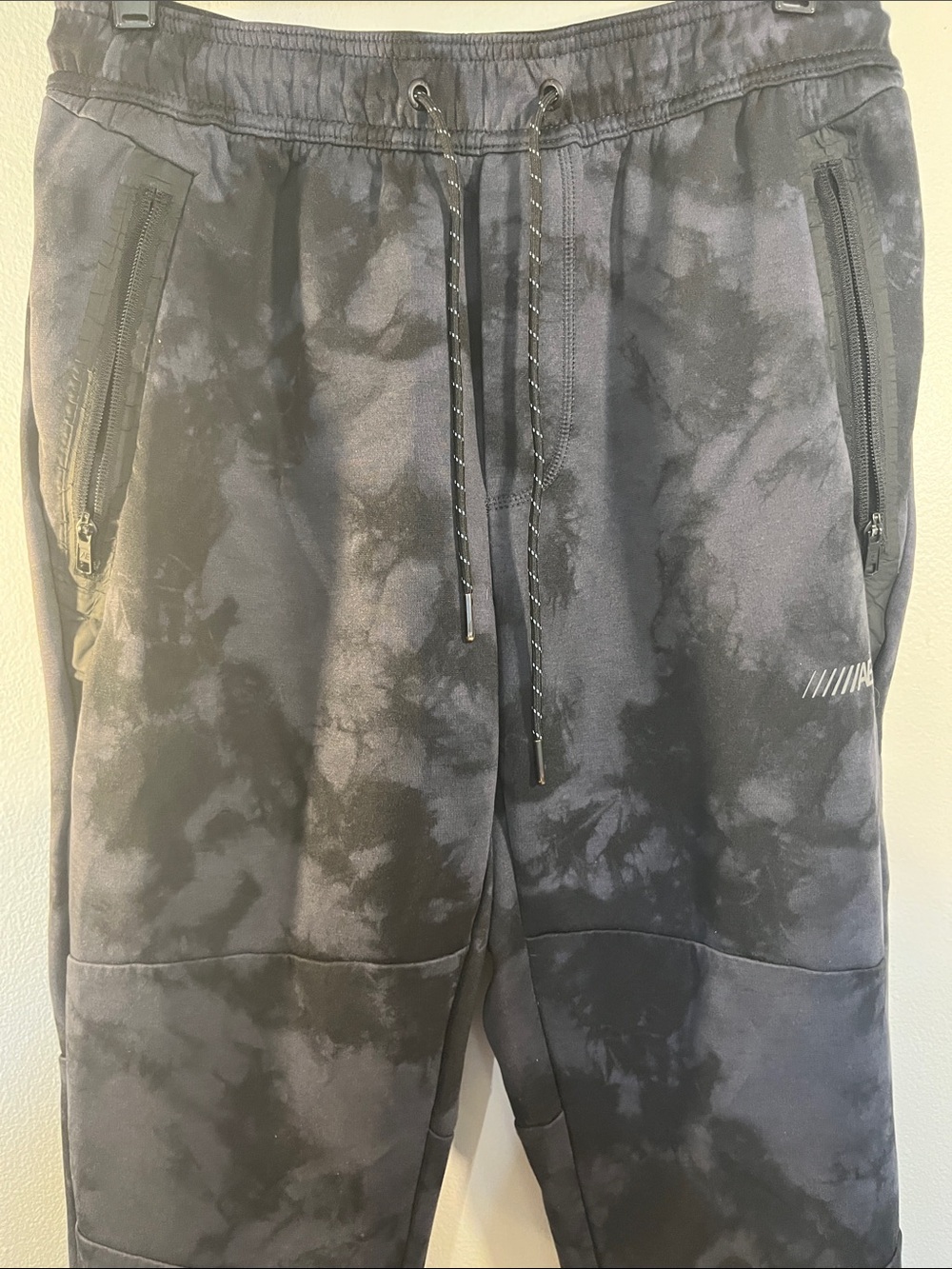 American Eagle Outfitters Black & Gray Tie-Dye Joggers - Picture 2 of 4